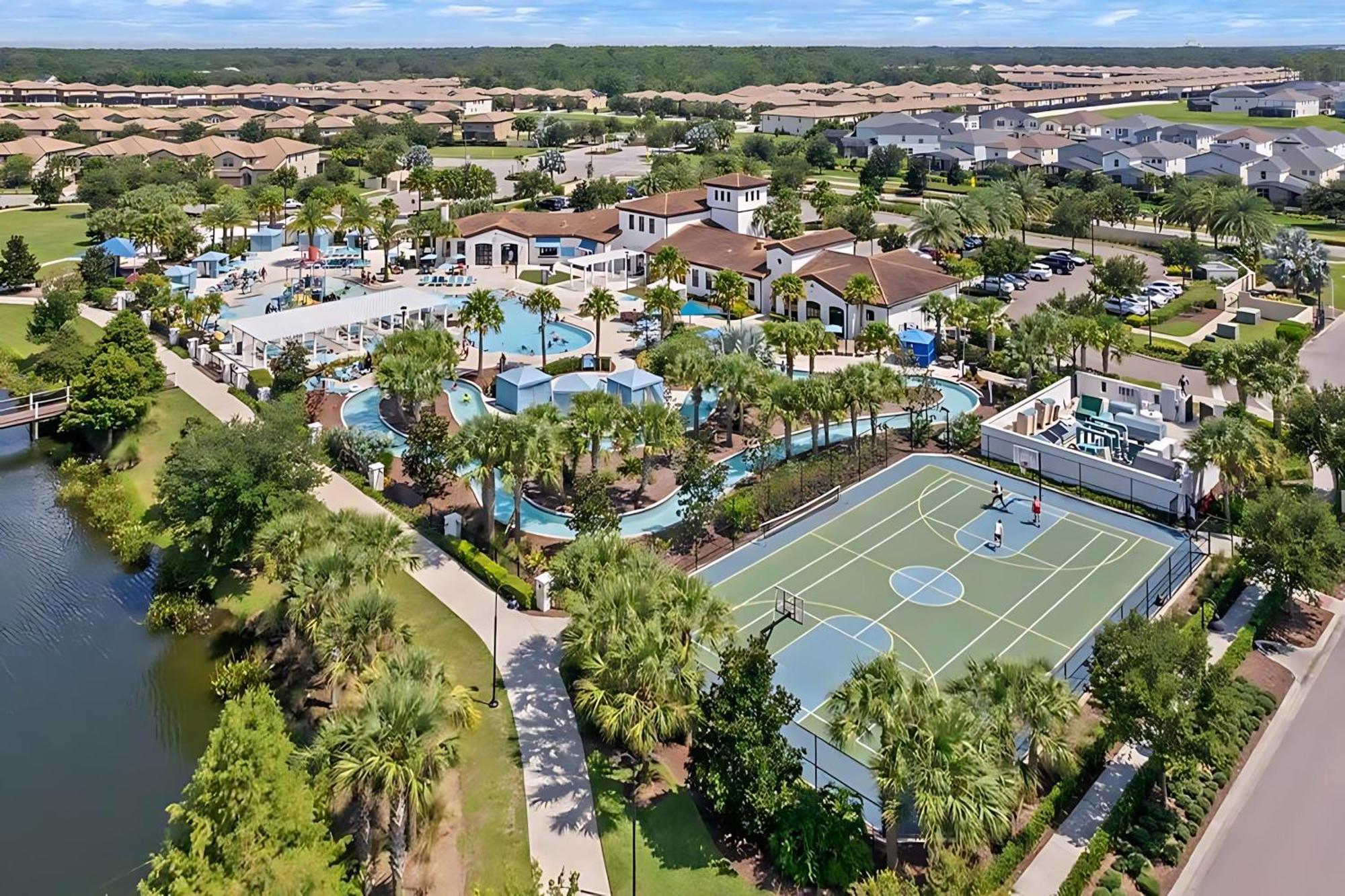 8Br Resort Home W Pool Hot Tub And Theatre Loft 키시미 외부 사진